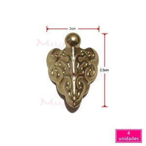 Pé de metal cantoneira pequeno trabalhado 4 unidades latonado 1618P